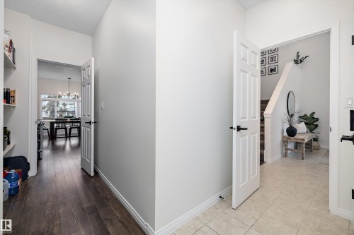 8914 97A Ave, Morinville, AB 