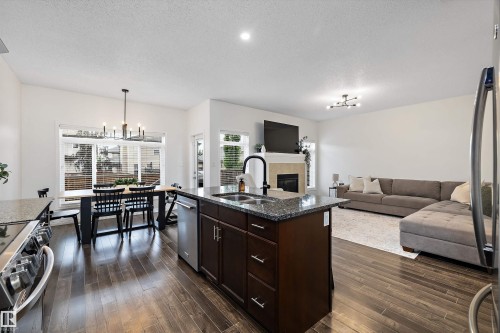 8914 97A Ave, Morinville, AB 