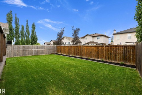 8914 97A Ave, Morinville, AB 