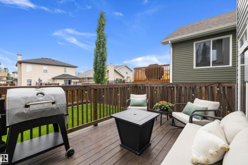 8914 97A Ave, Morinville, AB 