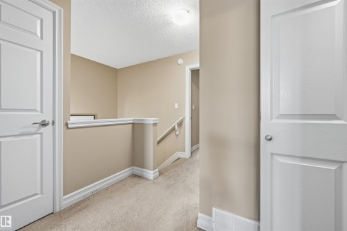 11 5317 3 Avenue, Edmonton, AB 