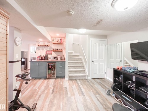 13715 149 Avenue, Edmonton, AB - Indoor