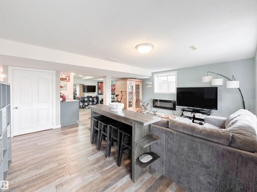 13715 149 Avenue, Edmonton, AB - Indoor