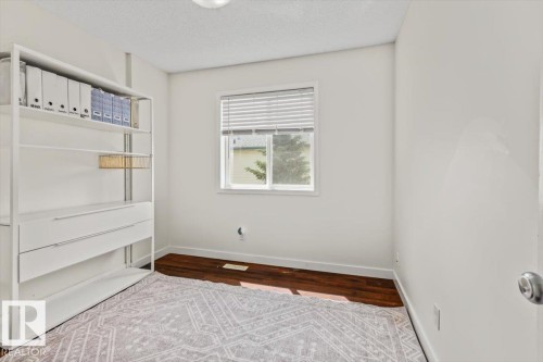 111 10909 106 Street, Edmonton, AB 