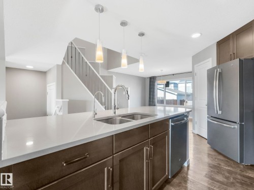 4108 Chappelle Green, Edmonton, AB 