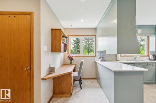 9044 56 Street, Edmonton, AB 