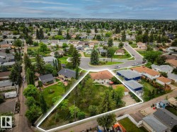 9044 56 Street  Edmonton, AB T6B 1J2