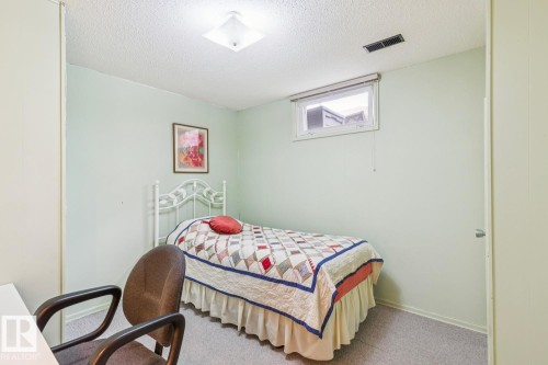 9044 56 Street, Edmonton, AB 