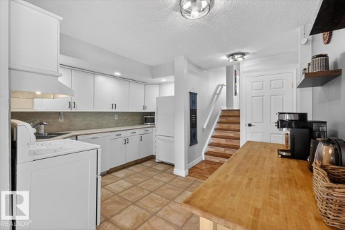2 Grandview Rg, St. Albert, AB 