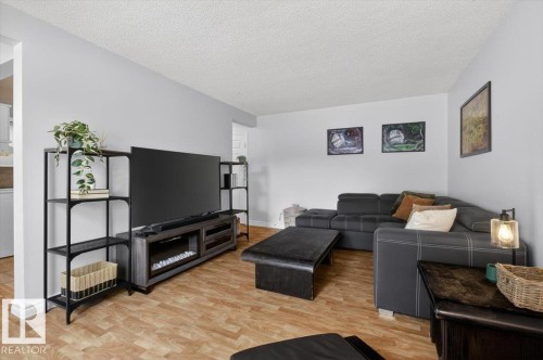 2 Grandview Rg, St. Albert, AB 