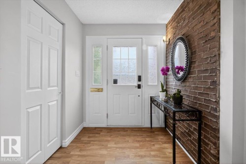 2 Grandview Rg, St. Albert, AB 