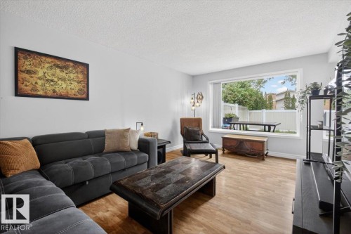 2 Grandview Rg, St. Albert, AB 