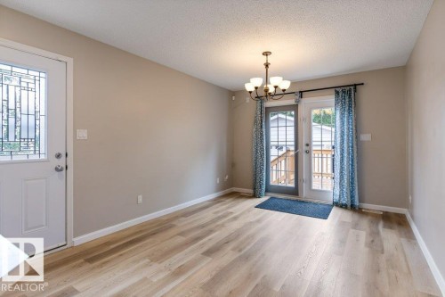 2016 82 Street, Edmonton, AB 