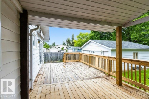 2016 82 Street, Edmonton, AB 