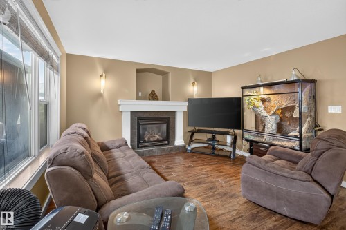 21 Spruce Ridge Drive, Spruce Grove, AB 
