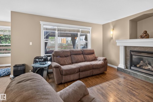21 Spruce Ridge Drive, Spruce Grove, AB 