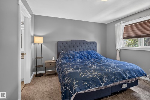 21 Spruce Ridge Drive, Spruce Grove, AB 