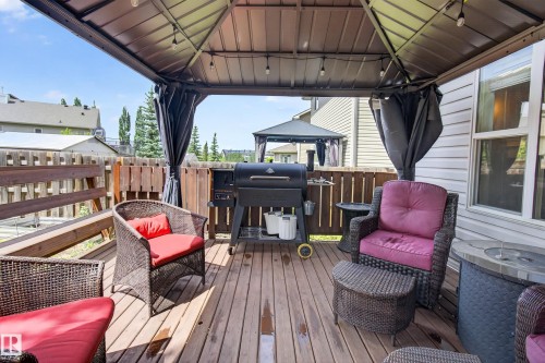 21 Spruce Ridge Drive, Spruce Grove, AB 