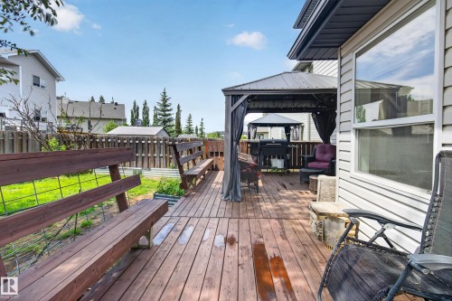 21 Spruce Ridge Drive, Spruce Grove, AB 