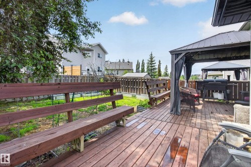 21 Spruce Ridge Drive, Spruce Grove, AB 