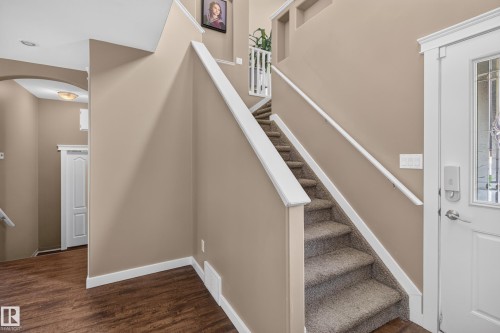 21 Spruce Ridge Drive, Spruce Grove, AB 