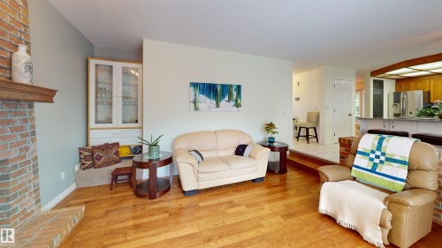 18319 58 Avenue, Edmonton, AB 