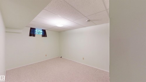 18319 58 Avenue, Edmonton, AB 