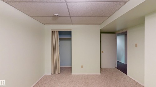 18319 58 Avenue, Edmonton, AB 