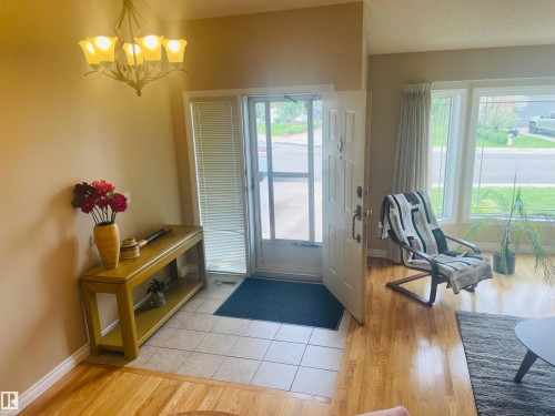 18319 58 Avenue, Edmonton, AB 