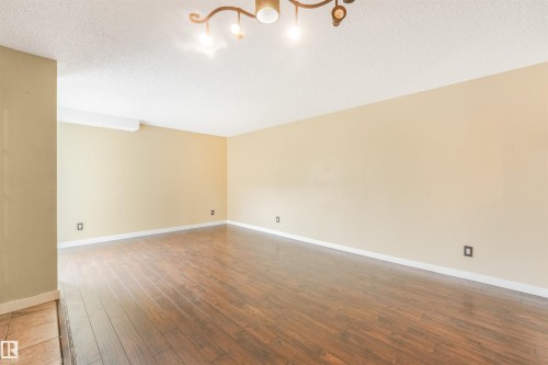 2921 130 Avenue, Edmonton, AB 