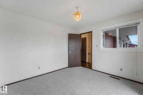 2921 130 Avenue, Edmonton, AB 