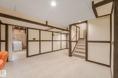 2921 130 Avenue, Edmonton, AB 