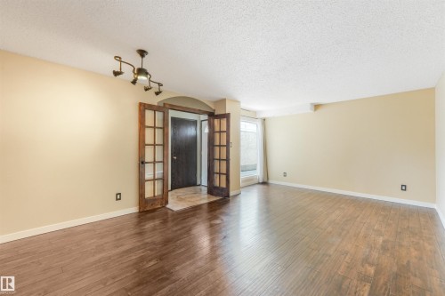 2921 130 Avenue, Edmonton, AB 