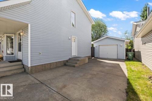 5807 52 Avenue, Beaumont, AB 