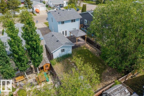 5807 52 Avenue, Beaumont, AB 