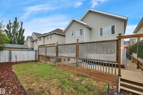 4231 Savaryn Drive, Edmonton, AB 