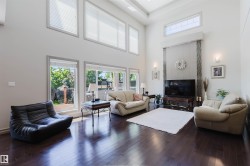 Living room - 