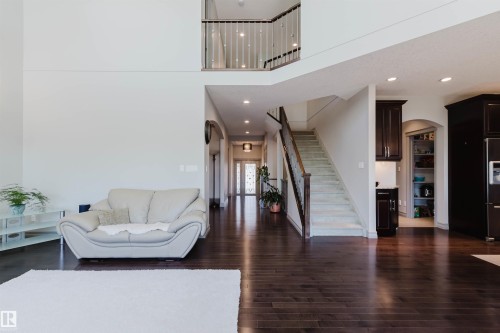 Living room - 4377 Mcclung Crescent, Edmonton, AB 