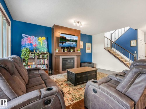 324 Ash Close, Leduc, AB 