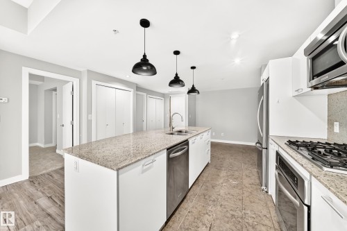 215 2510 109 Street, Edmonton, AB 