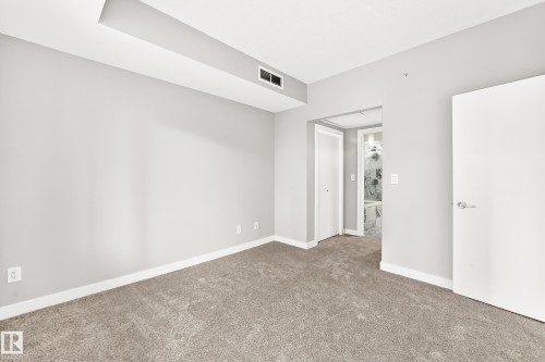 215 2510 109 Street, Edmonton, AB 