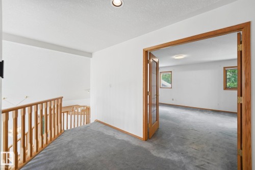 5312 187 Street, Edmonton, AB 