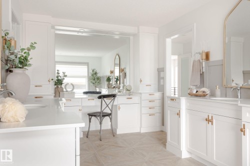 339 Jensen Lakes Boulevard, St. Albert, AB 