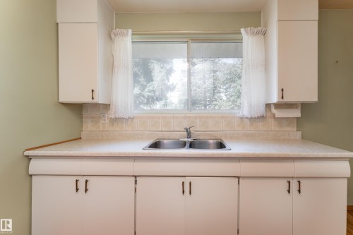 12228 141 Street, Edmonton, AB 
