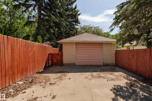 12228 141 Street, Edmonton, AB 