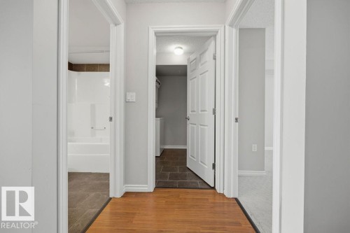 204 10118 106 Avenue, Edmonton, AB - Indoor Photo Showing Other Room