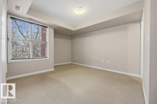 204 10118 106 Avenue, Edmonton, AB - Indoor Photo Showing Other Room