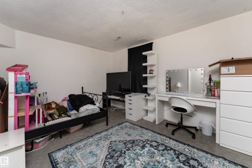 15217 54 Street, Edmonton, AB 