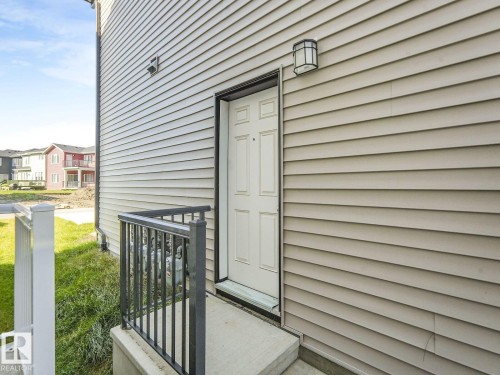 1173 Aster Boulevard, Edmonton, AB 