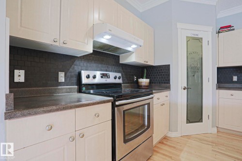 1712 Tomlinson Common, Edmonton, AB 